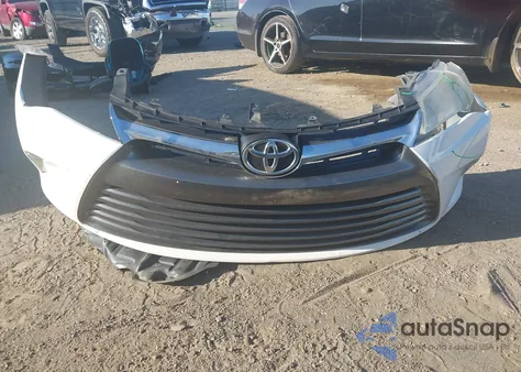 2015 Toyota Camry Le z USA, uszkodzony, nr VIN 4T1BF1FK7FU934546